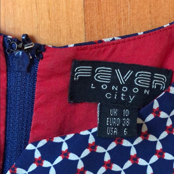 Dress with pockets! - Picture 2 of 2